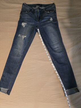 1822 Denim Women's Blue Distressed Skinny Jeans